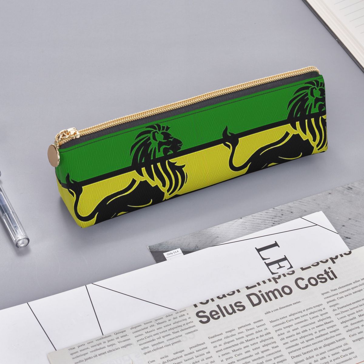 Lion Stationery & Office Supply(Kunshan)Co.Ltd - Черный пенал с изображением льва в