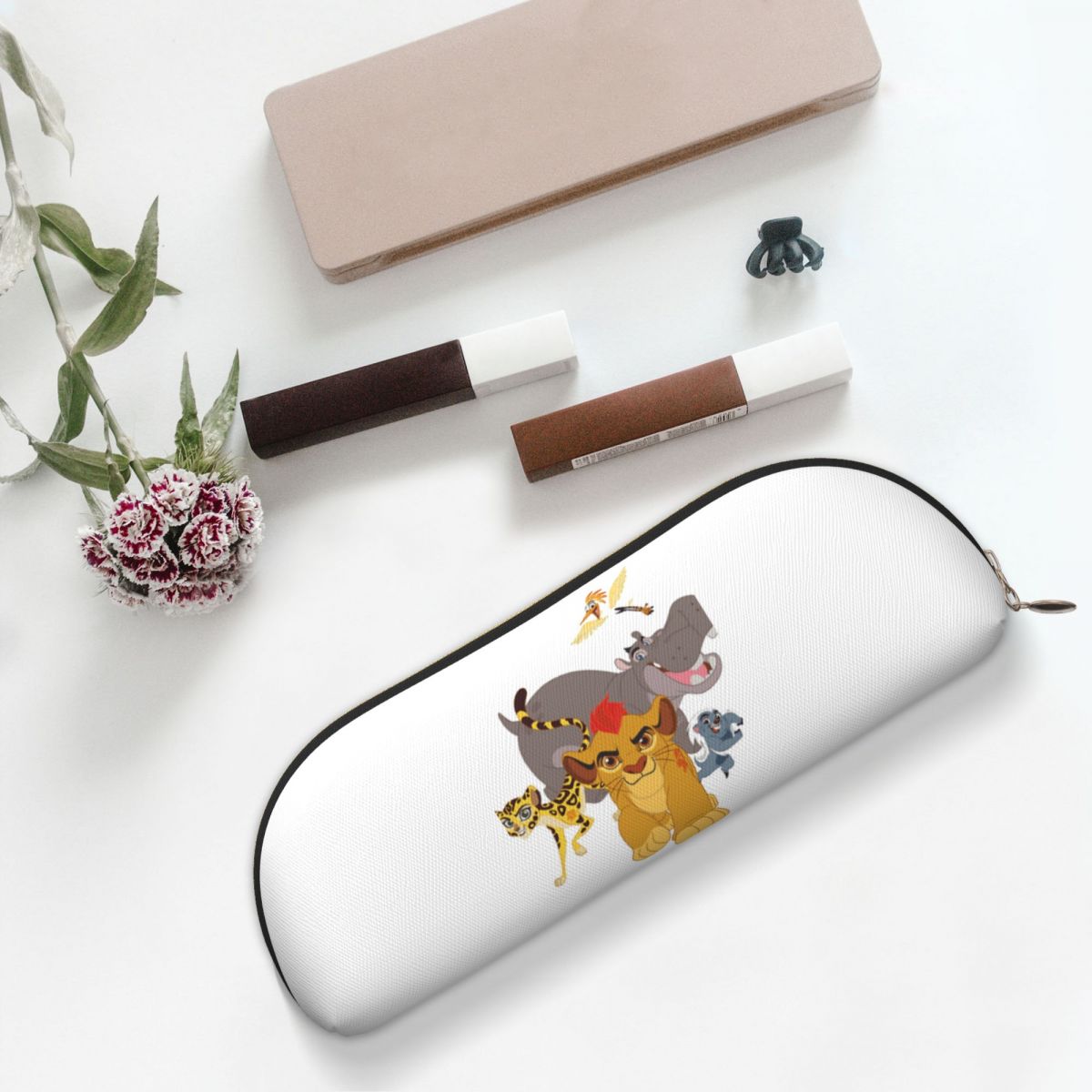 Пеналы с изображением льва, де – обзор и цена Lion Stationery & Office Supply(Kunshan)Co.Ltd